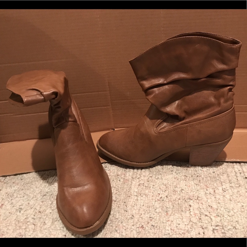 American Eagle Heeled Boots